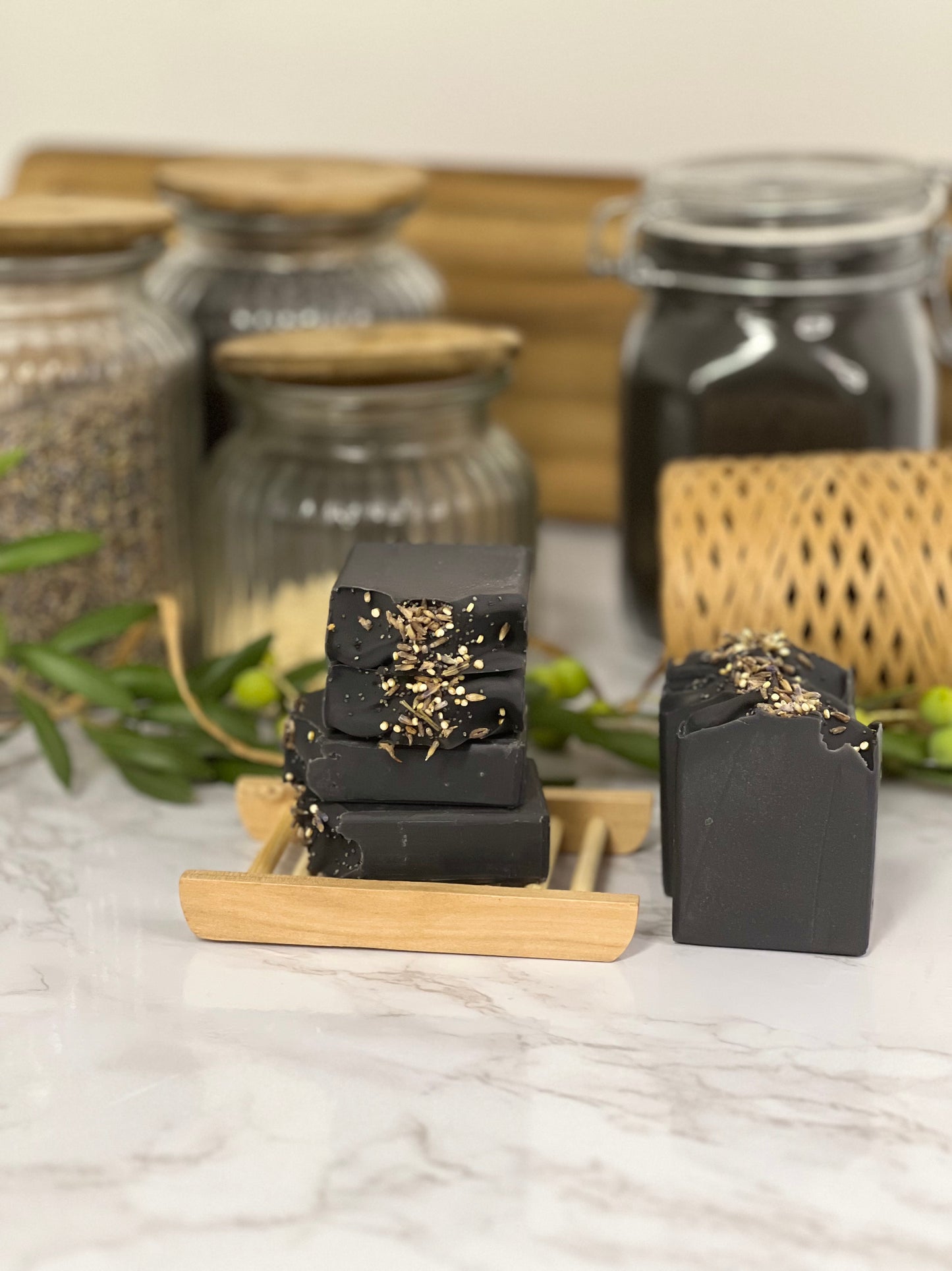 Charbon Végétal - Savon Surgras Purifiant & Détoxifiant